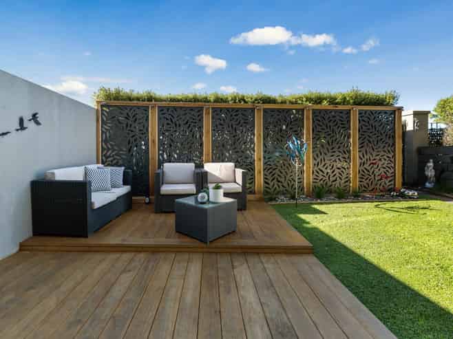 102/252 Centreway Road, Orewa