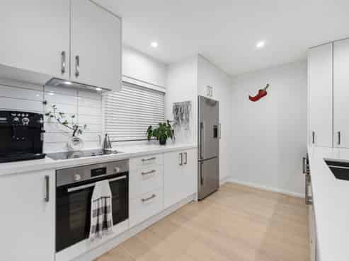 102/252 Centreway Road, Orewa