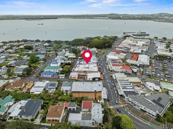Bite Sized Devonport Office