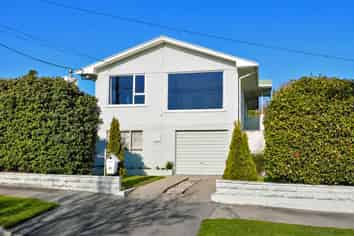 31 Arrow Crescent, Oamaru