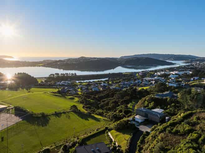 15 Glenorchy Way, Aotea