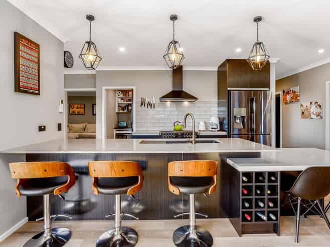 15 Glenorchy Way, Aotea