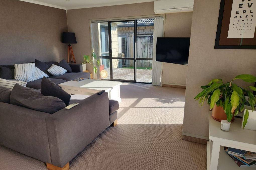 Spacious 4-Bedroom Family Home in a Quiet Cul-de-Sac - Widok 6