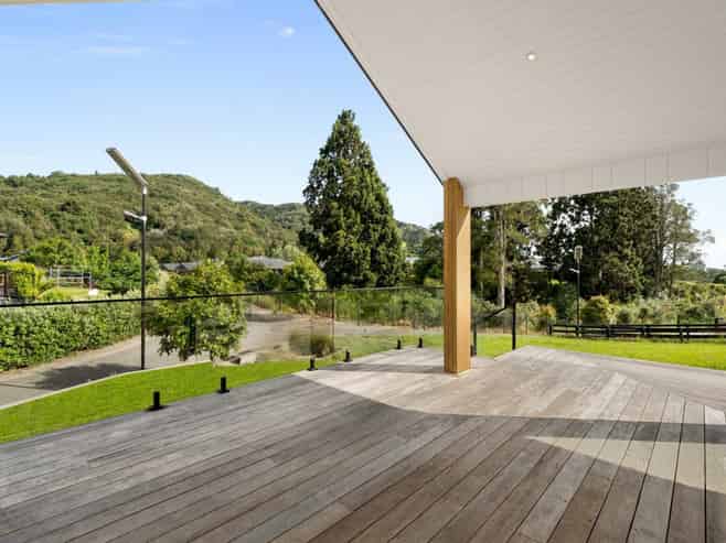 7 Kaihuia Lane, Clevedon