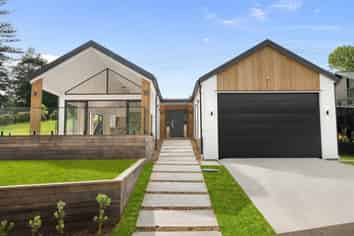 7 Kaihuia Lane, Clevedon