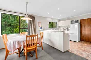 113 Company Road, Newland