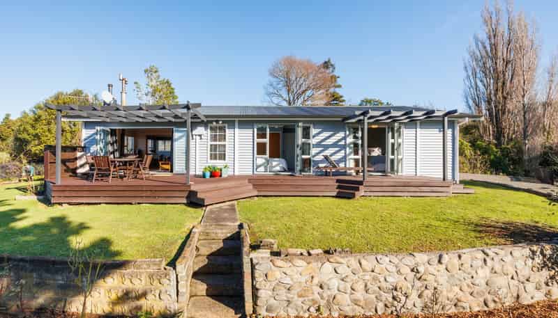 120 West Street, Feilding