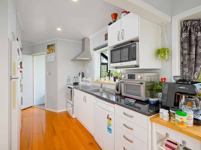 5 Edgewood Way, Henderson