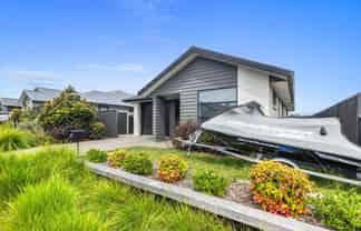 8 Ash Lane, Omokoroa, Bethlehem