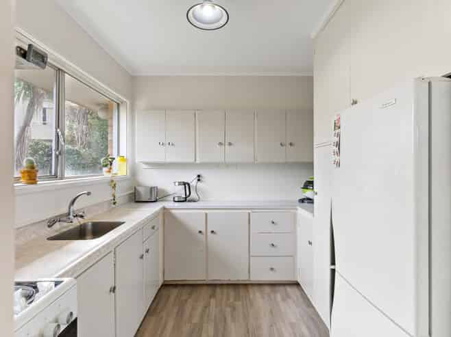 68 Raleigh Road, Northcote