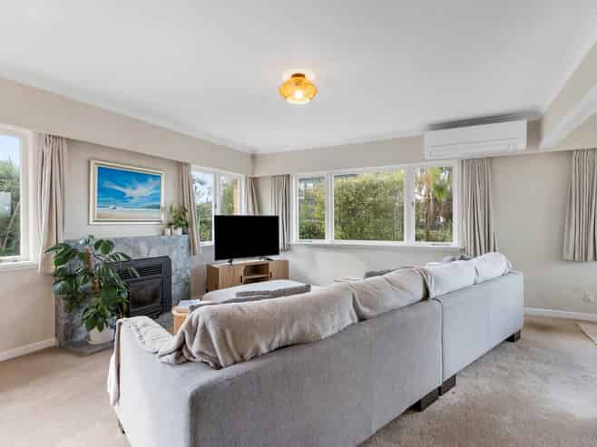 68 Raleigh Road, Northcote