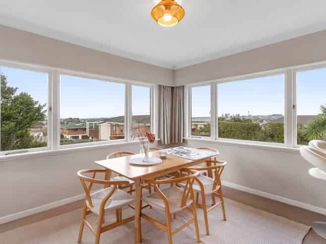 68 Raleigh Road, Northcote