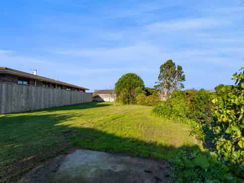 57A Karina Road, Merrilands