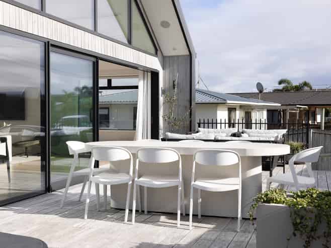 56 Karewa Parade, Papamoa