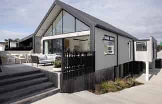 56 Karewa Parade, Papamoa