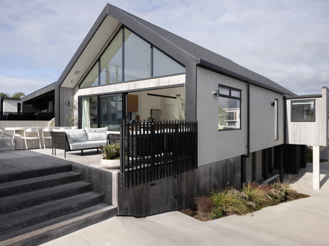 56 Karewa Parade, Papamoa
