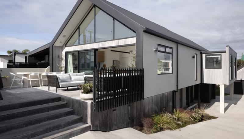 56 Karewa Parade, Papamoa