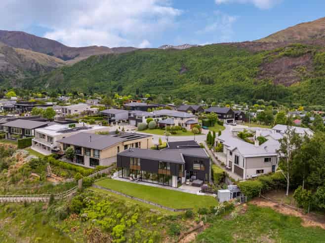 20 Advance Terrace, Arrowtown