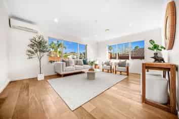 34 Rush Creek Drive, Westgate