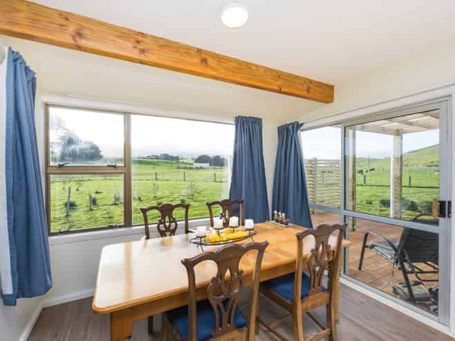 627 Pinfold Road, Woodville