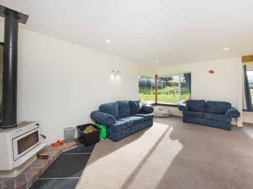 627 Pinfold Road, Woodville