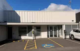 Modern Ground Floor Office Space - 345sqm