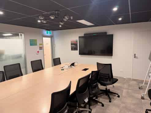 Modern Ground Floor Office Space - 345sqm