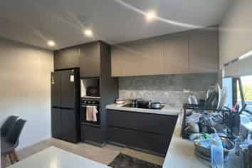 1/106 Triangle Road, Massey