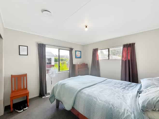 811A Oliphant Road, Raureka