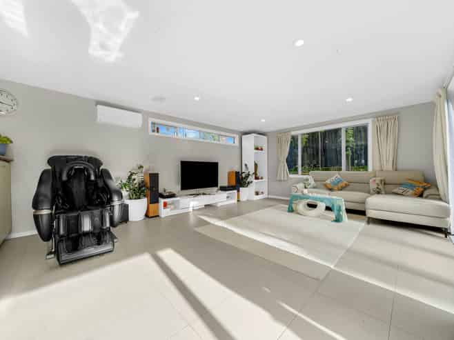 77D Namata Road, One Tree Hill