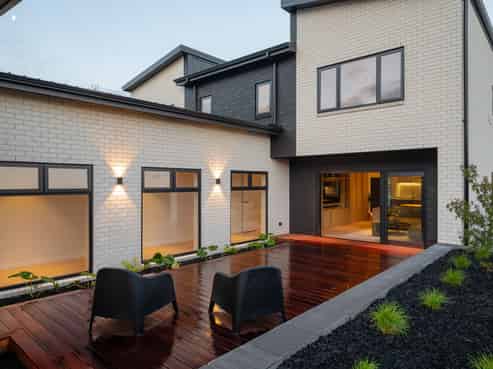 9 Kauri Point Drive, Rototuna North