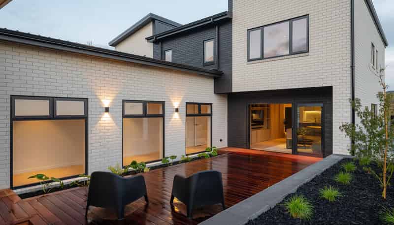 9 Kauri Point Drive, Rototuna North