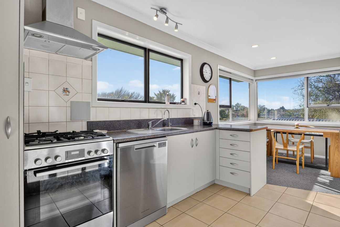 Elevated Aberdeen Family Living - View 2