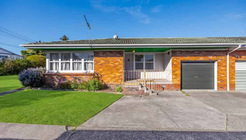 1/4 Russell Road, Manurewa