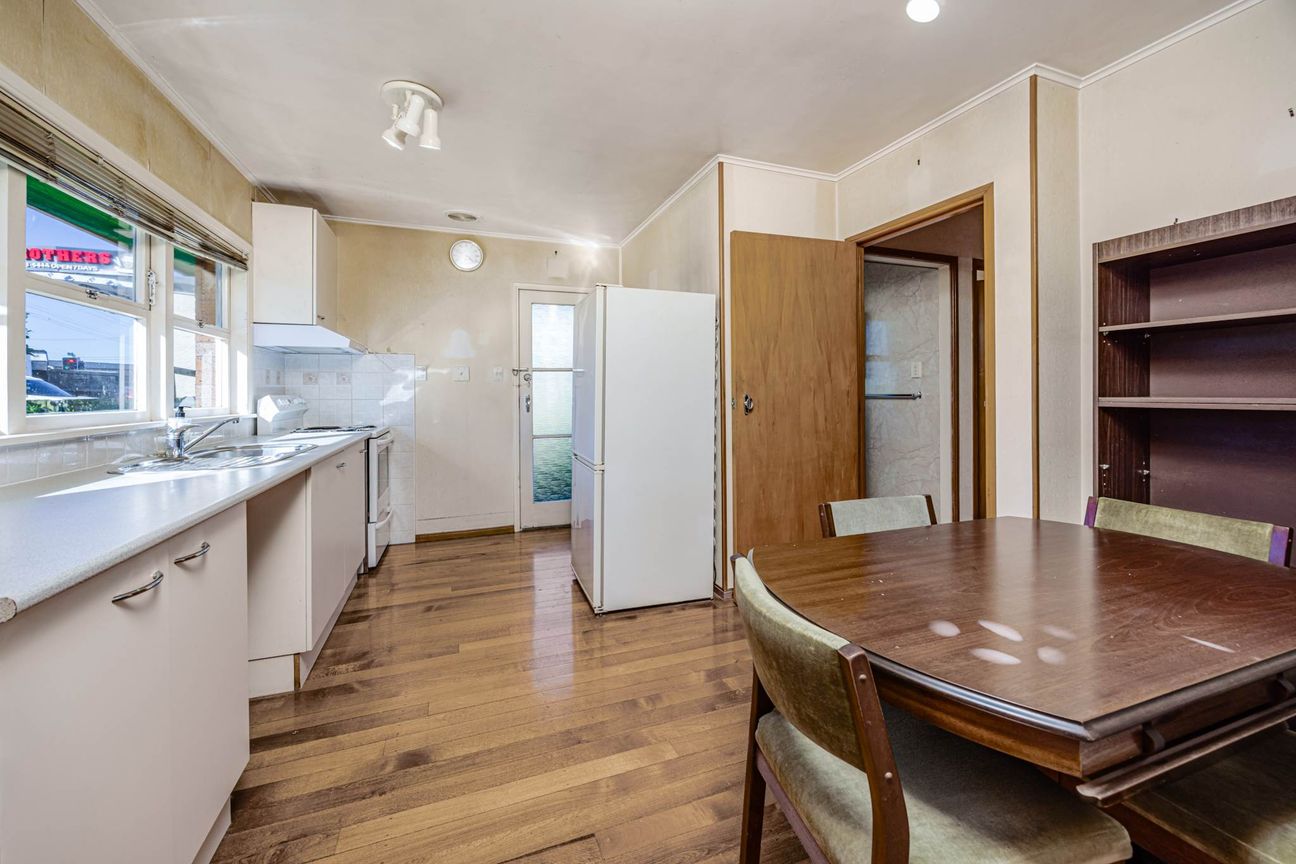 Perfect Little Do-Up Or Move-In Option! - Więcej