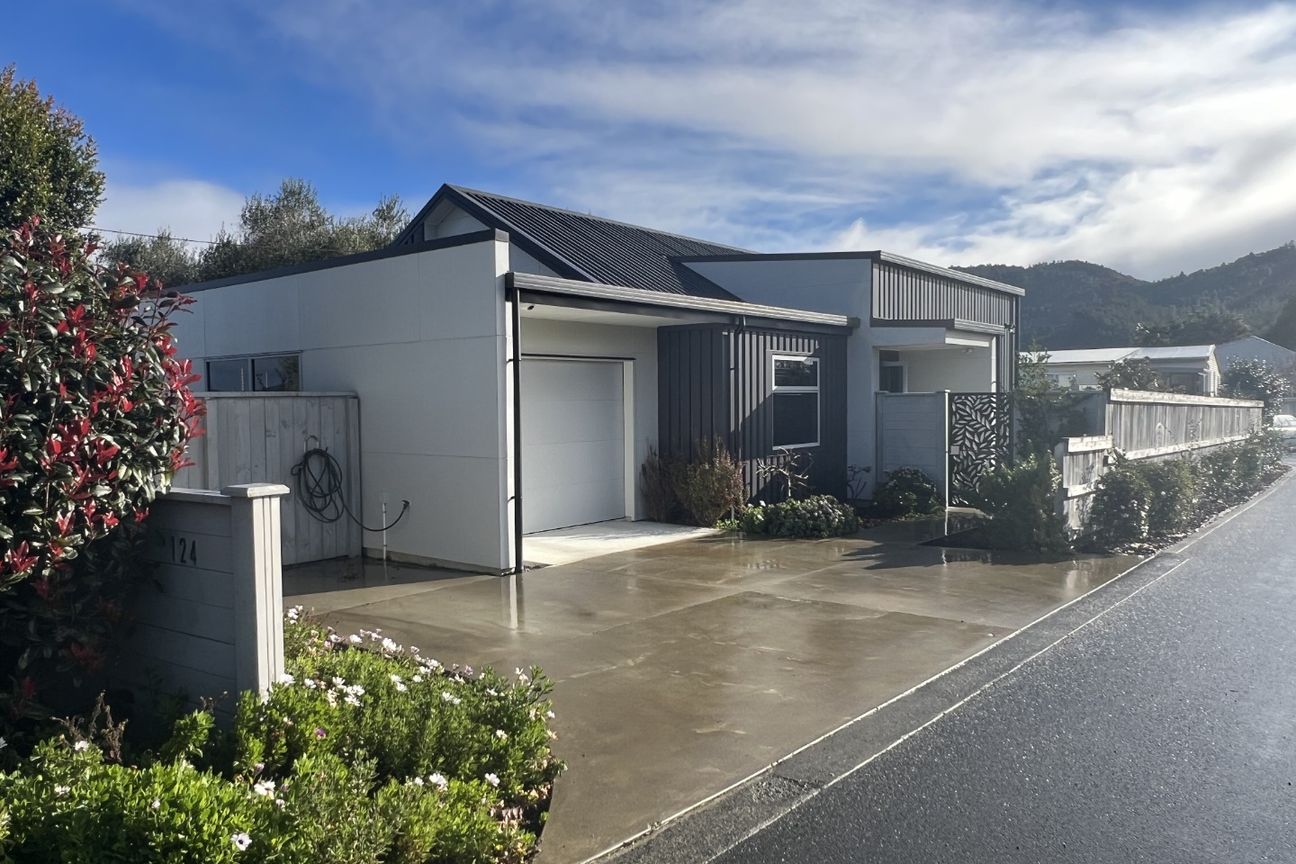 Modern, Warm Family Living in Convenient Taupiri Location – pohled 3