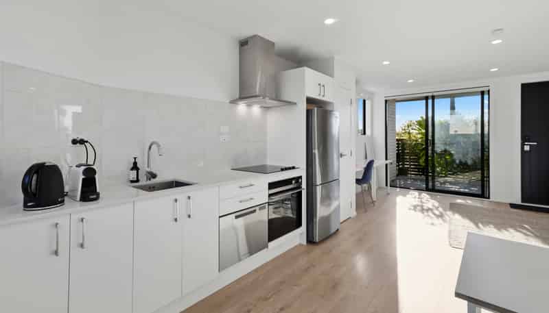 2/8 Brady Road, Otahuhu
