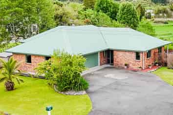 230 Kaniere Road, HOKITIKA