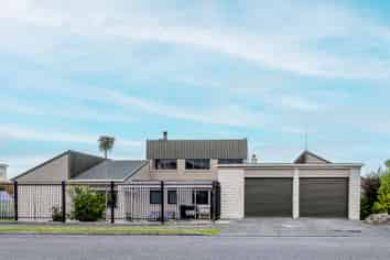 34 Bonar Drive, HOKITIKA