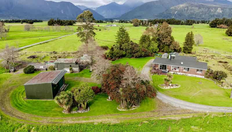 390 Robertson Road, HARIHARI