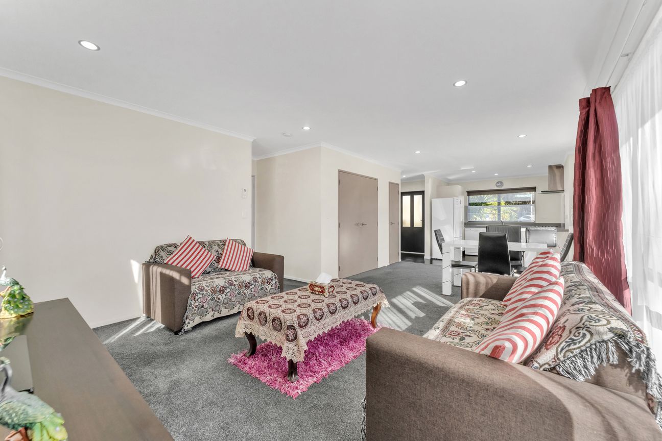 AFFORDABLE 5 BEDROOMS HOME :  MOTIVATED VENDORS - Ansicht 6