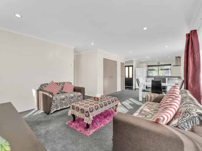 7 Newfound Way, Glen Eden