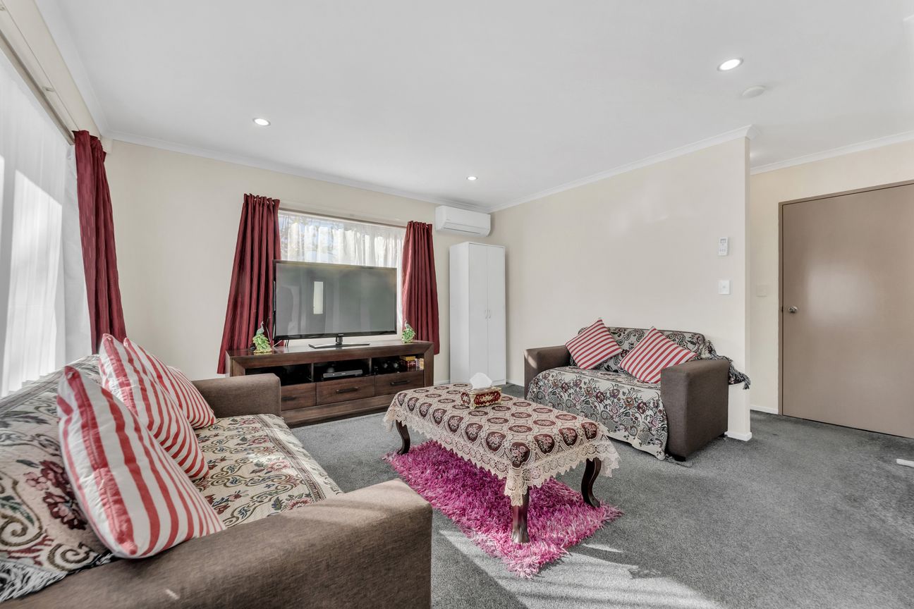 AFFORDABLE 5 BEDROOMS HOME :  MOTIVATED VENDORS - Ansicht 3