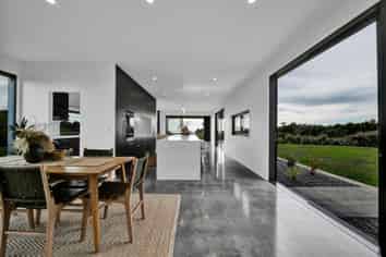 29 Washer Road, Omata