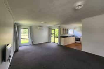 13b Bulkeley Terrace, New Plymouth