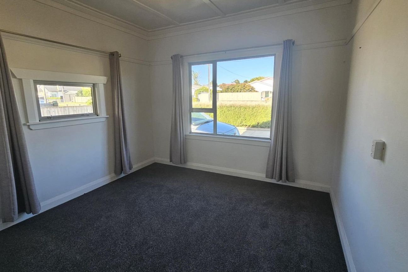 LARGE LOW MAINTENANCE HOME - Więcej