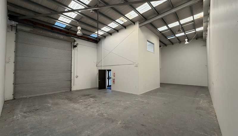 2/44 Curries Road, Hillsborough