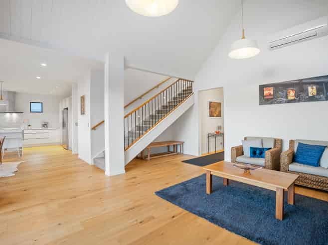 183 Jack Lachlan Drive, Beachlands