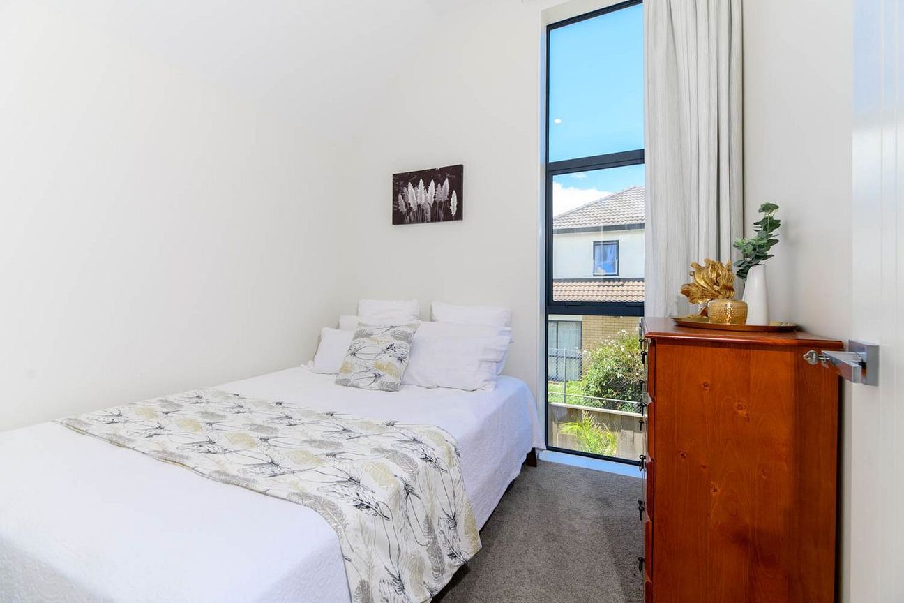 Move in ready - Beautiful 3 bedroom Home – pohled 5