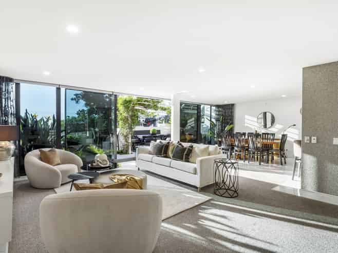 5/7 Cliff Road, St Heliers